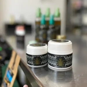 crema cbd unguento para los dolores con canabis medicinal