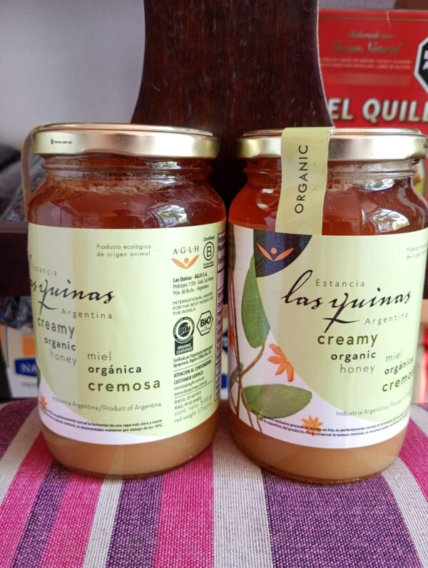 Miel organica Las Quinas, cremosa y sólida.